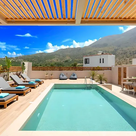 וילה Hidden Gem Private Pool & Heated Jaccuzzi *