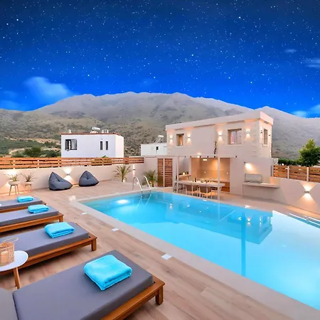 Hidden Gem Private Pool & Heated Jaccuzzi * Kávallos